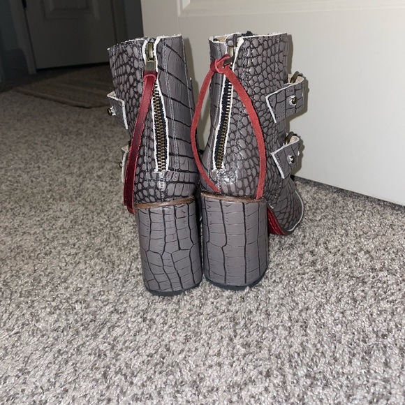 Freebird by Steven { Joeys } - Picture 3 of 6